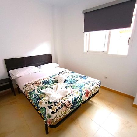 Apartamentos Terrazas De San Juan Malaga Luaran gambar